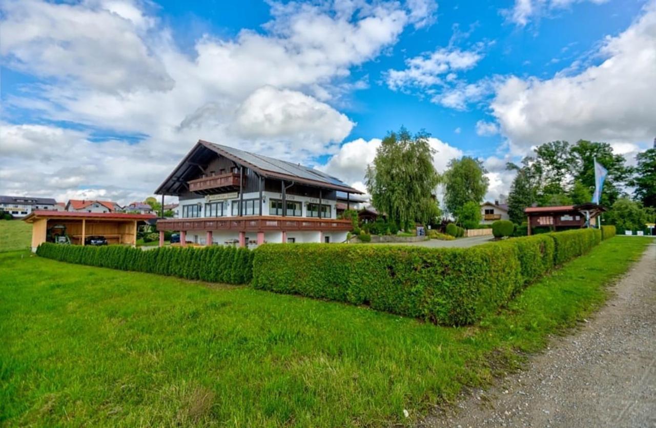 Hotel Cafe Zum Toni Thyrnau Zewnętrze zdjęcie