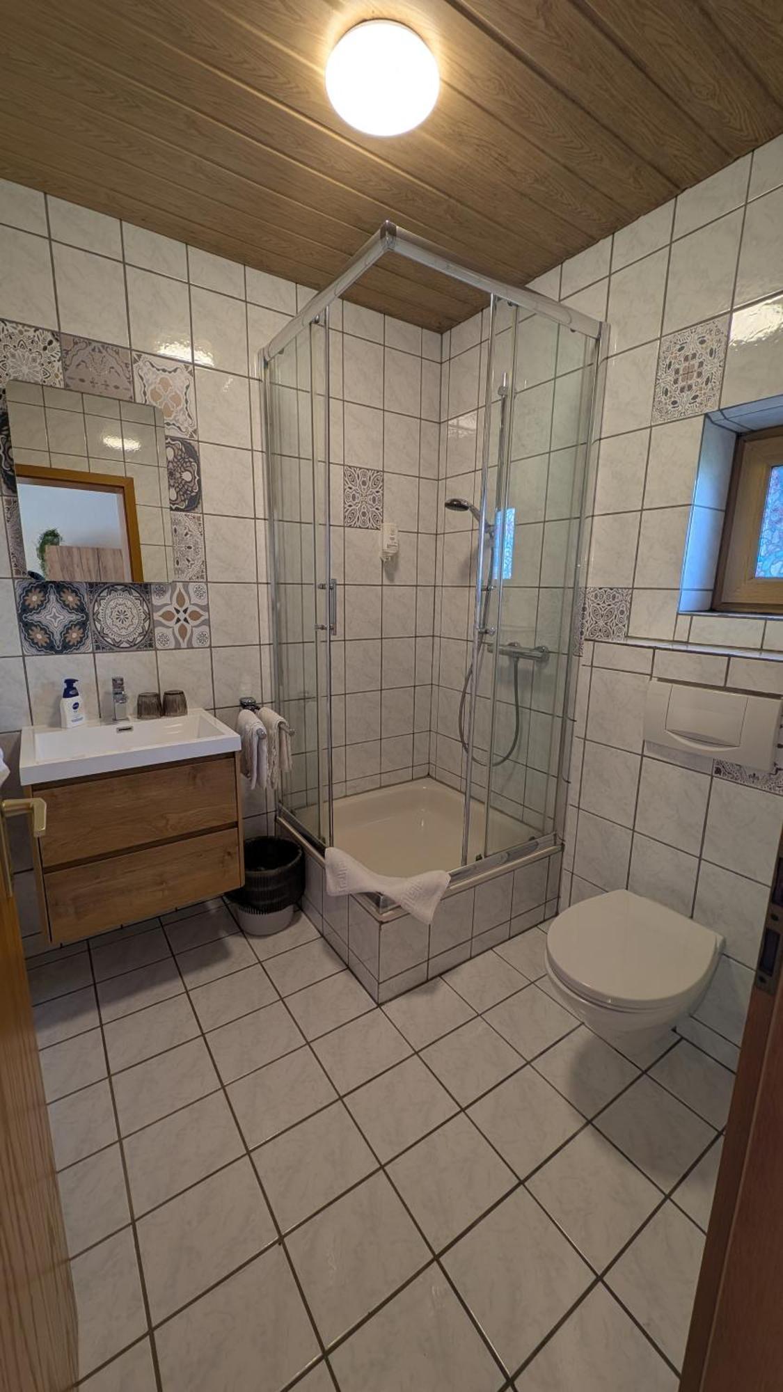 Hotel Cafe Zum Toni Thyrnau Zewnętrze zdjęcie