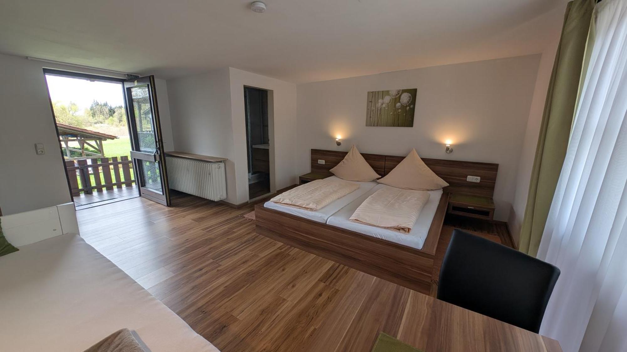 Hotel Cafe Zum Toni Thyrnau Zewnętrze zdjęcie