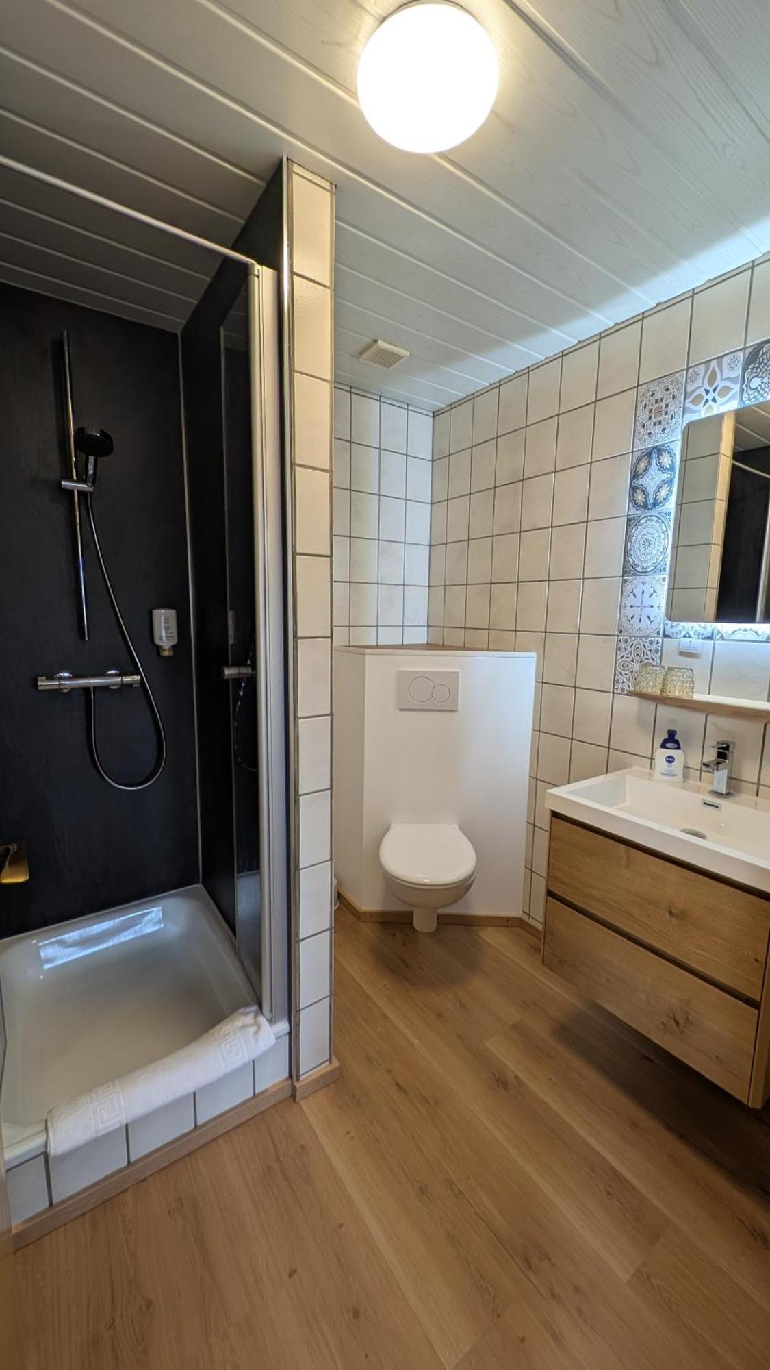 Hotel Cafe Zum Toni Thyrnau Zewnętrze zdjęcie